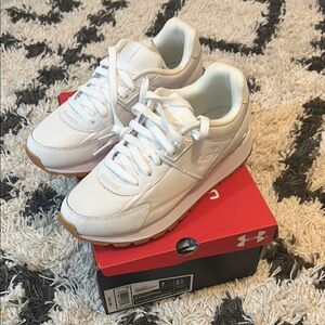 Under Armour Essential Runner